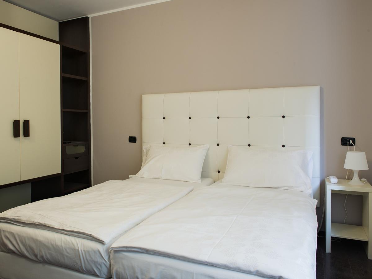 Hotel Asterix Больцано Екстер'єр фото